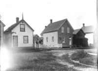 R. Taylor's house - 5 Second St. - 1898