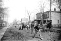 Repairing macadamized road c1895